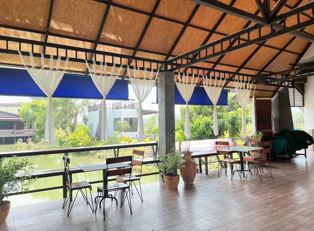 The Green Season Resort