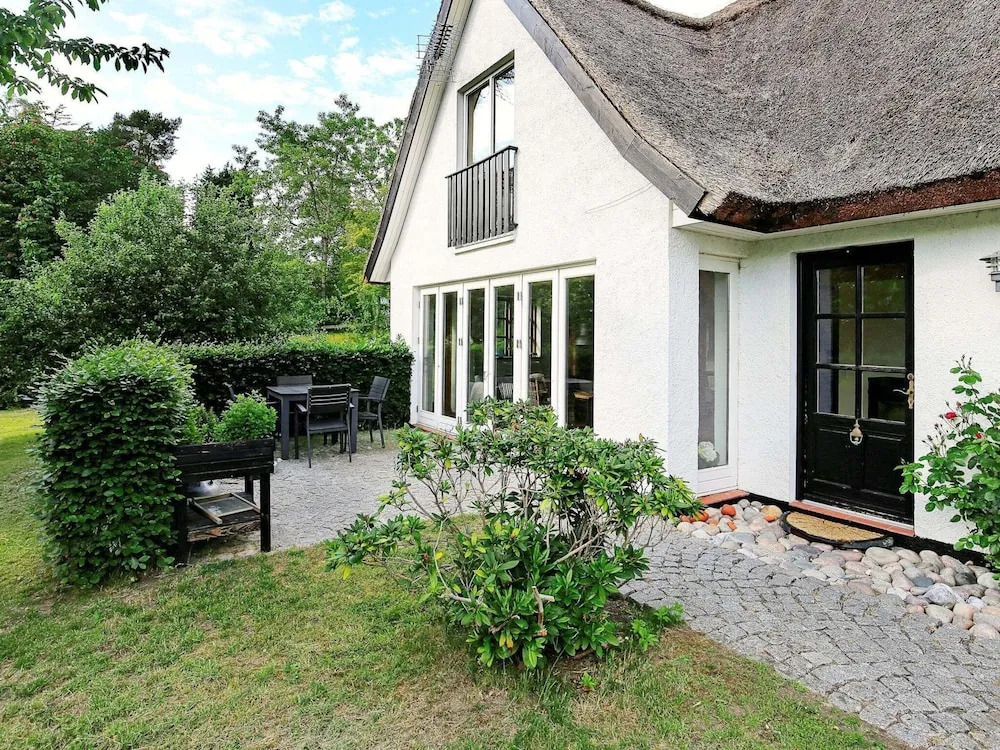 6 Person Holiday Home in Graested