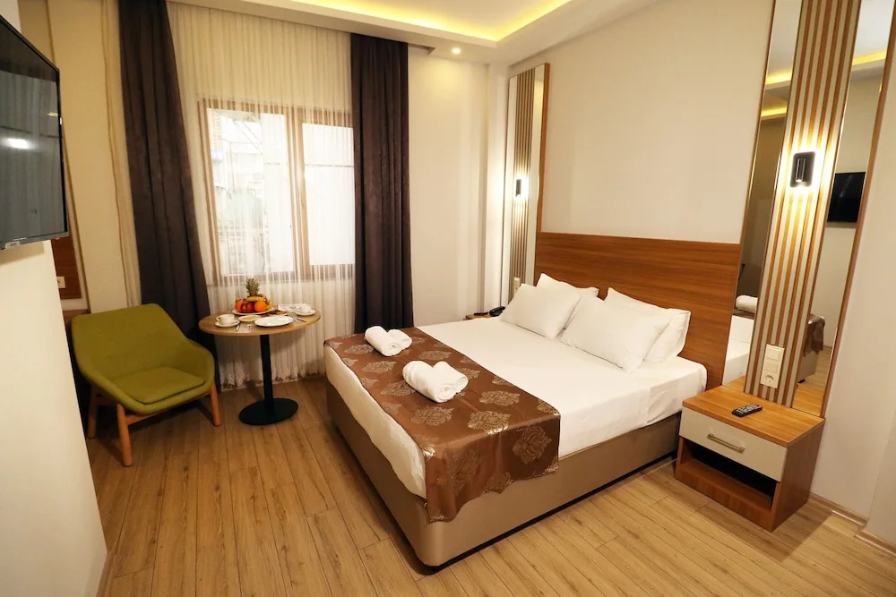 ALMIRCAN HOTEL