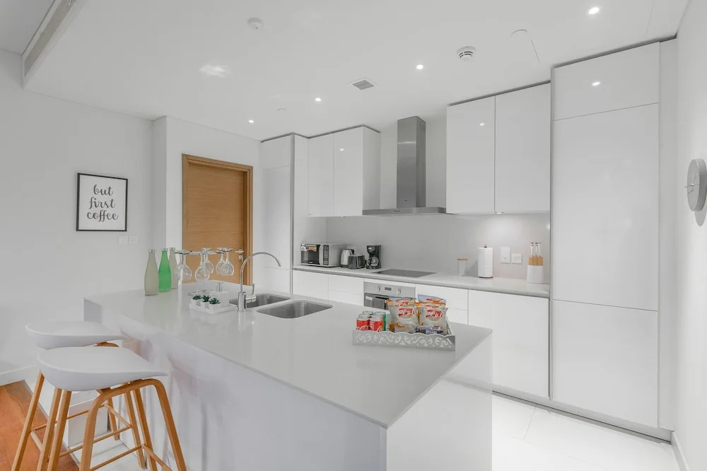 FAM Living City Walk - Opposite City Walk Mall - 2A