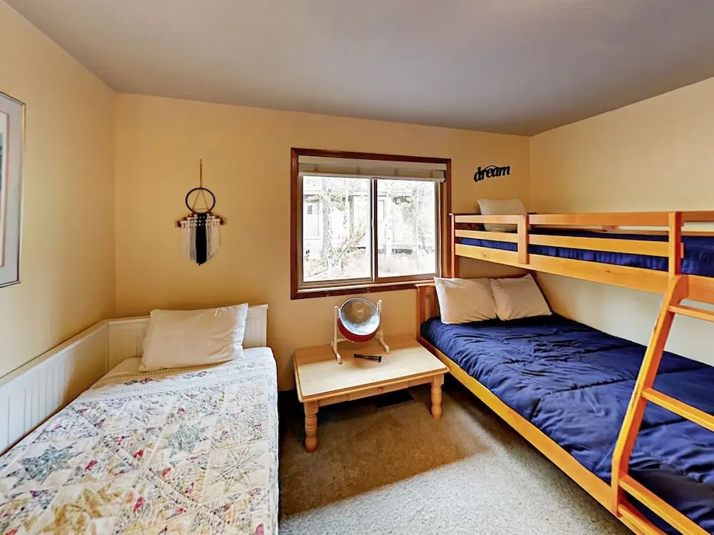 Flat Top #2 - 3 Br Home