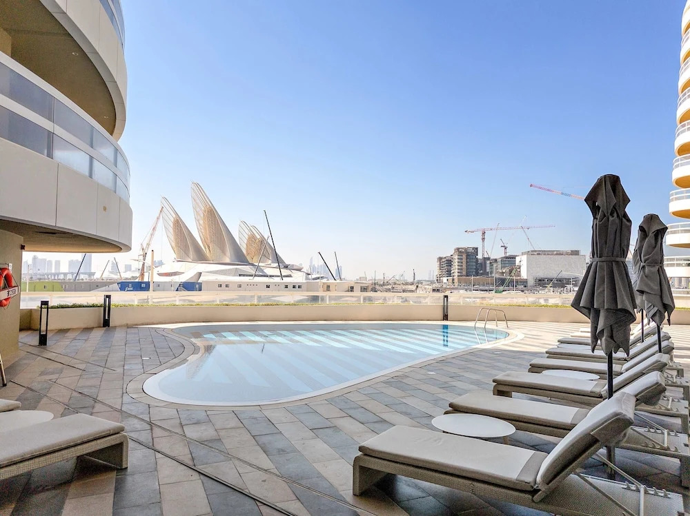 Silkhaus 1BR Maid Saadiyat Beach Access
