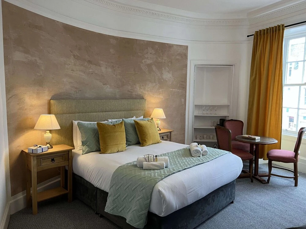 St Cuthbert St Royal Suites