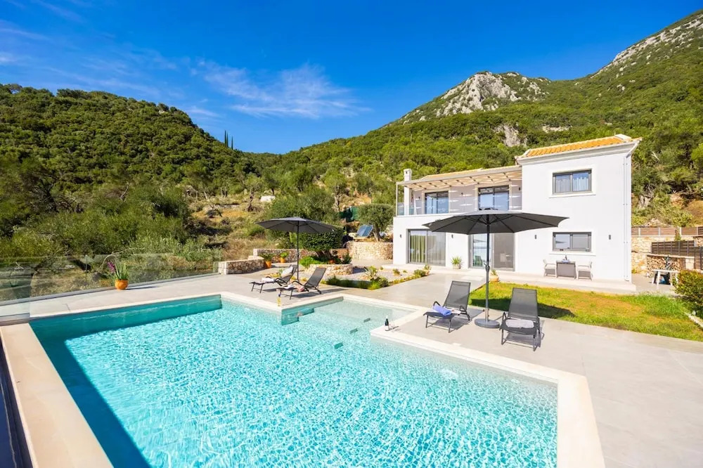 Villa Chronis