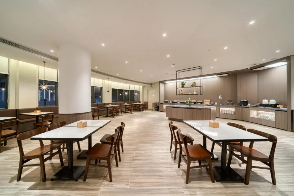 HanTing Hotel (Lin'an Center)