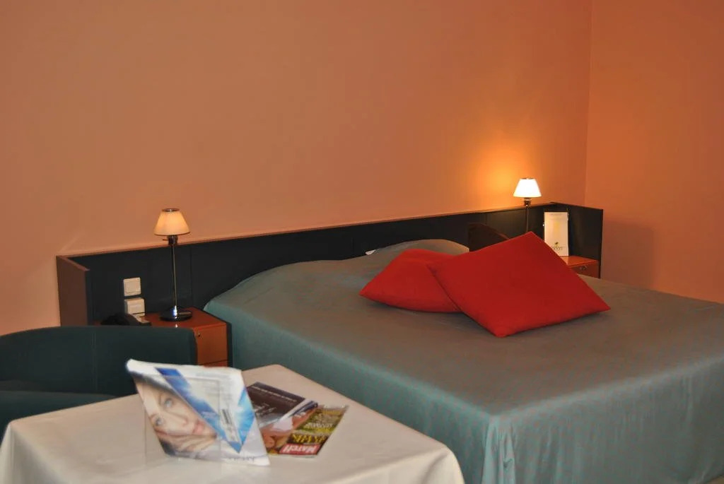 Greenpark Hotel