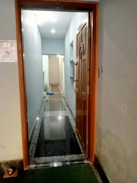 OYO HOME 91096 Krishna Bhawan