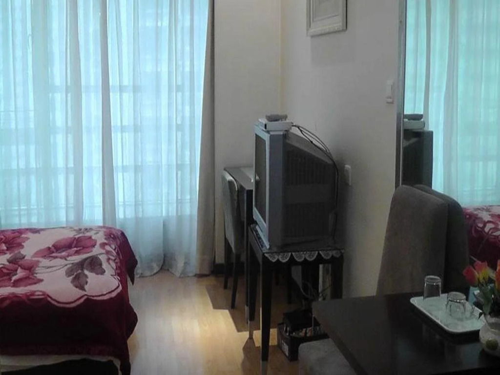 Shanghai Luminous Modern Universe Apartment Hotel