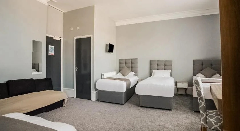 Citysteps Hotels Newcastle West