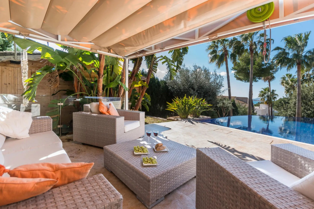 Villa Alcanada Paradise 236 by Mallorca Charme
