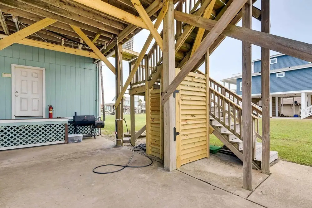 Near Boat Ramp: Home w/ Deck & Grill in Freeport