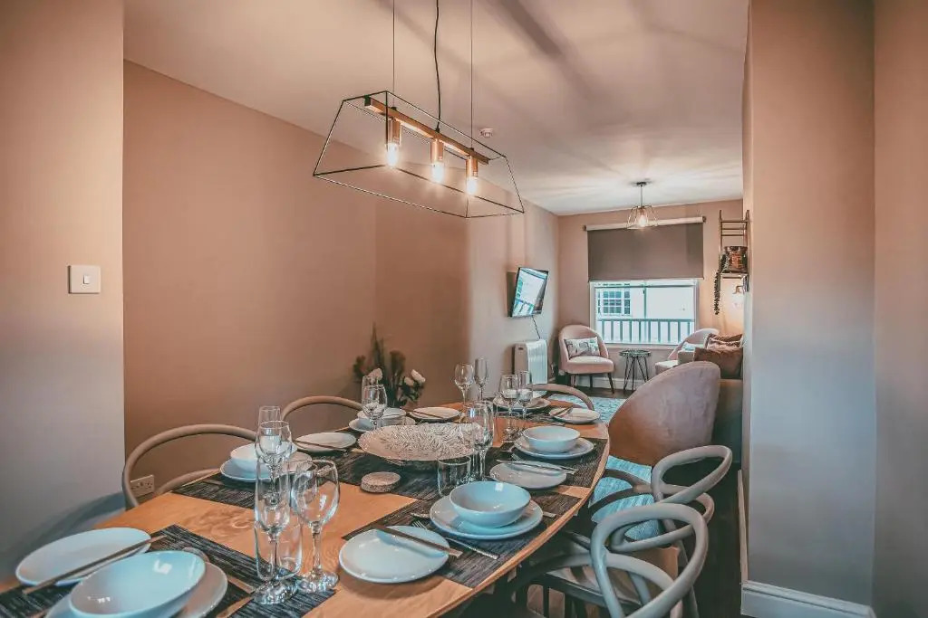 63 Chester Rows Penthouse Large City Centre Apartment A by Rework Accommodation