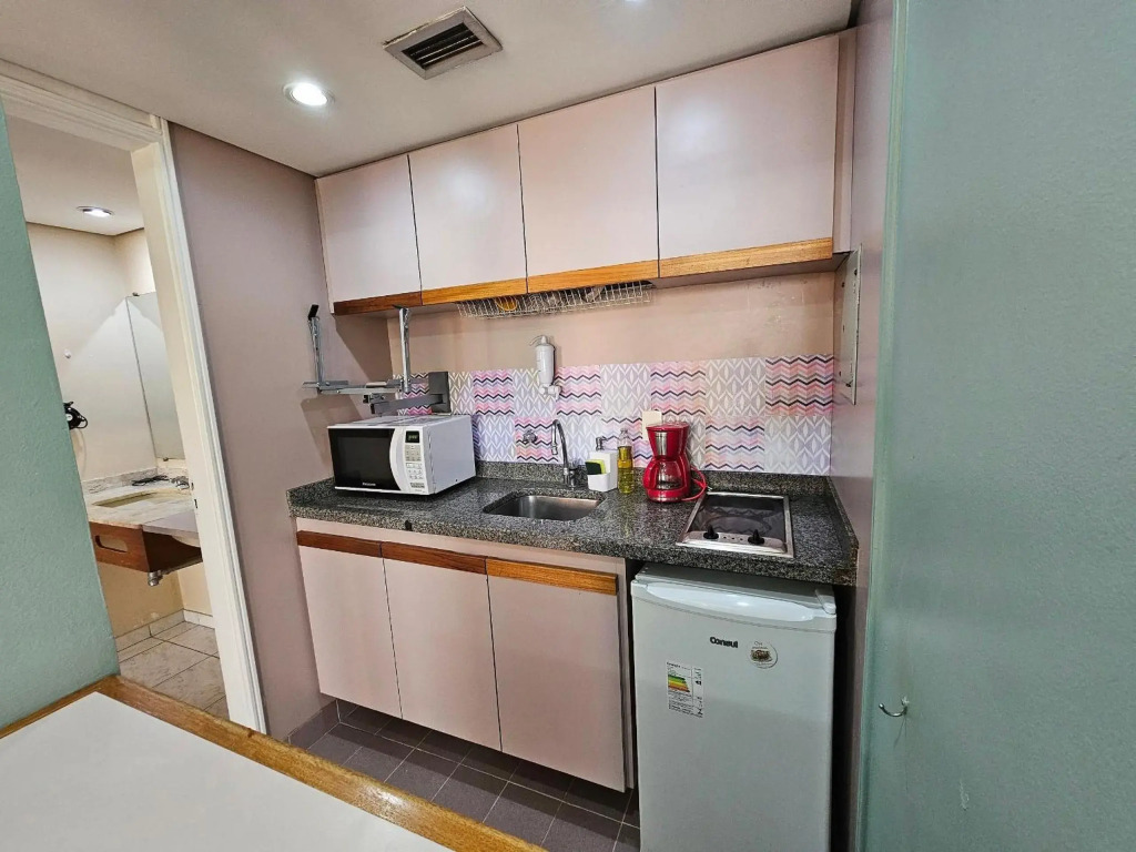 Flat Qi Ibirapuera com Sacada Uh-2307