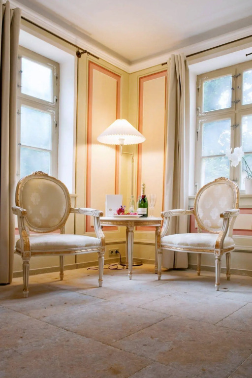 Villa Sorgenfrei und Restaurant Atelier Sanssouci