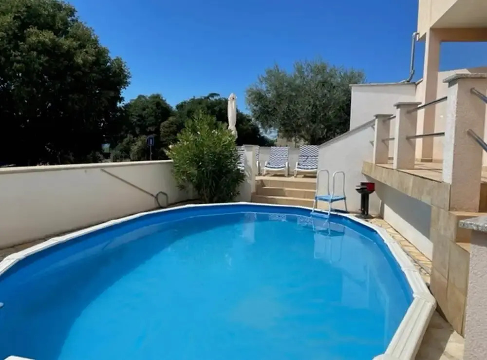 Pleasant Apartment With Pool