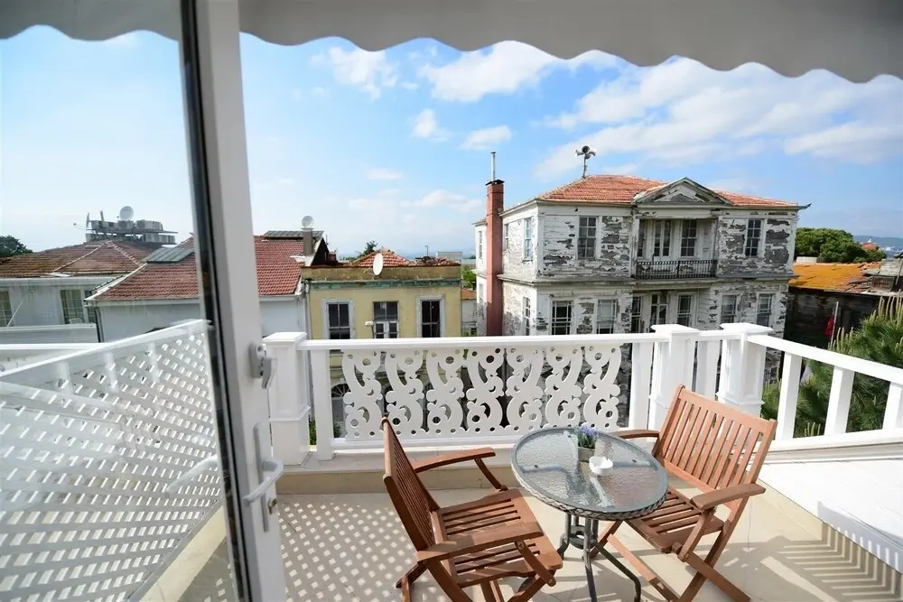 White Palace Otel