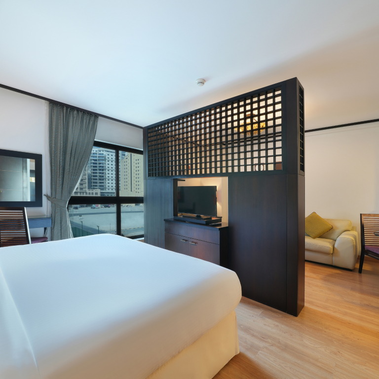Отель Park Apartments Dubai, an Edge by Rotana