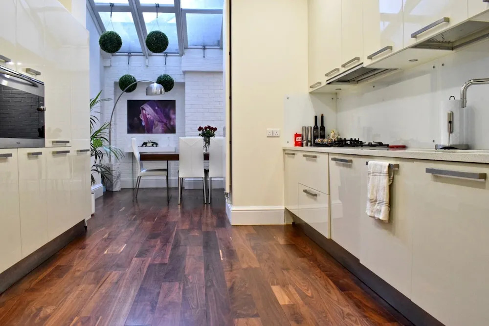 3 Bedroom Apartment in Kensington