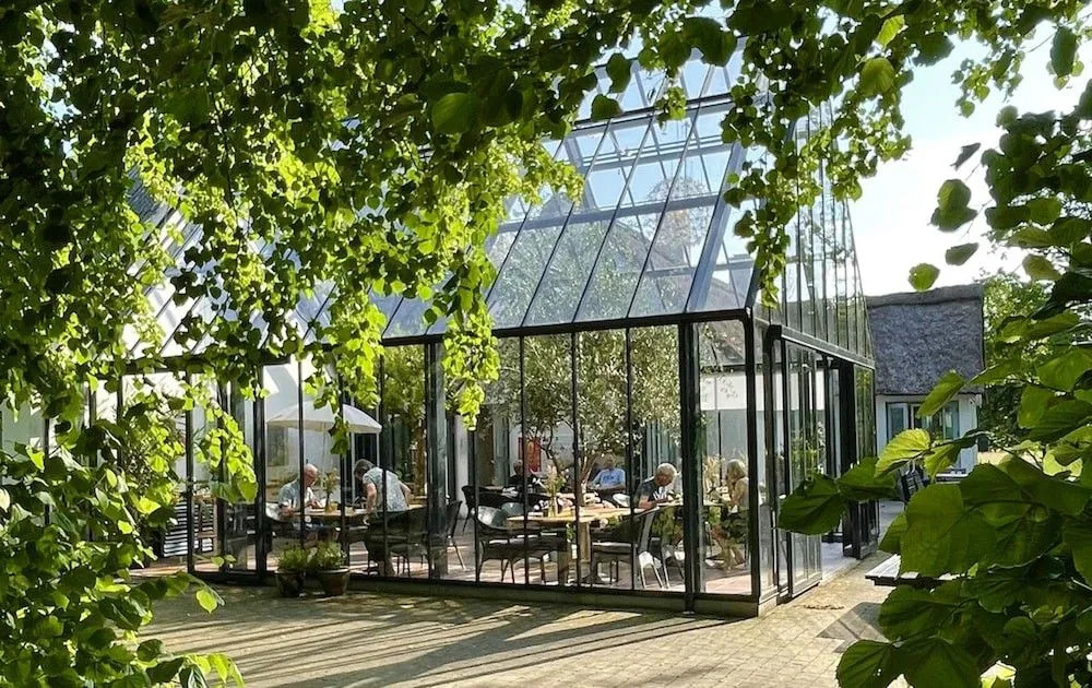Østergård Kulter Bed & Breakfast