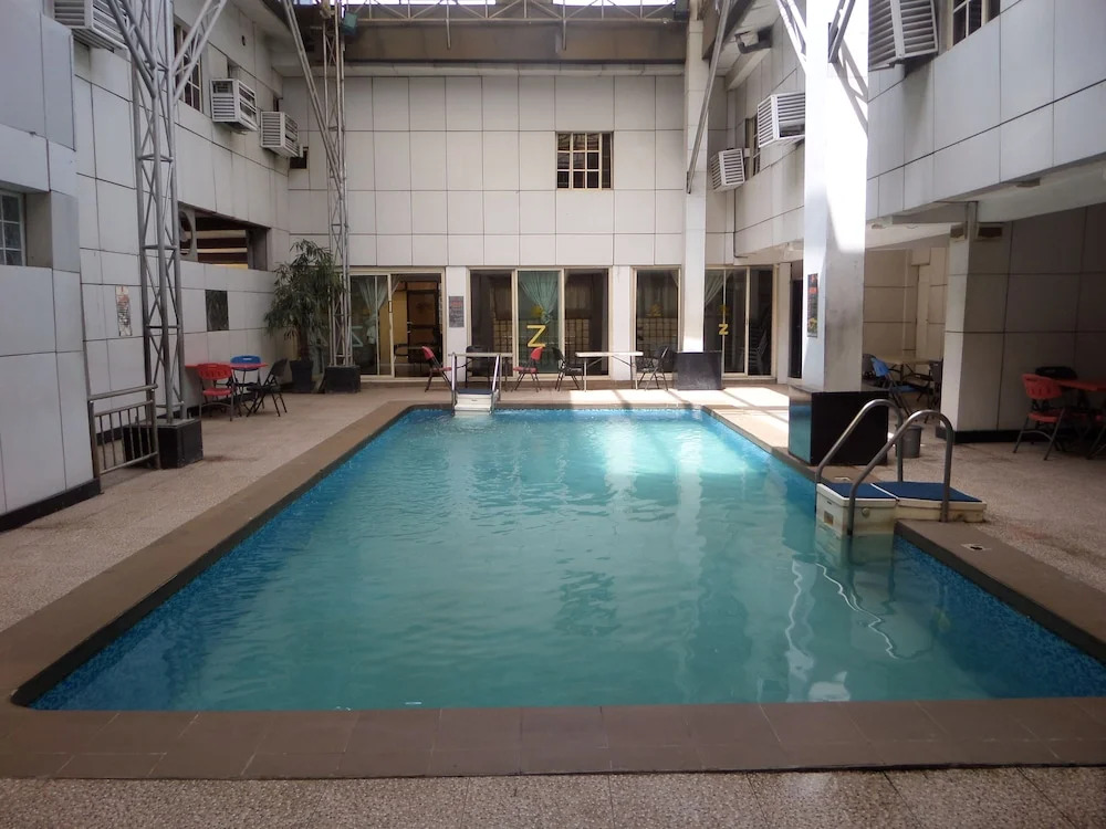 Zaaz Hotel