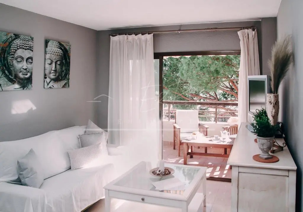 Enjoy2Rent BahiaBlanca beautiful Apartment, Marbella