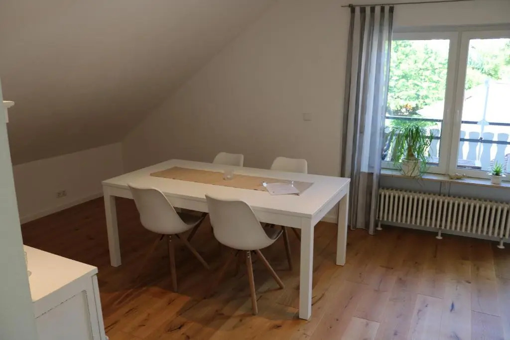 Tuniberglounge - moderne, helle und großzügige Wohnung
