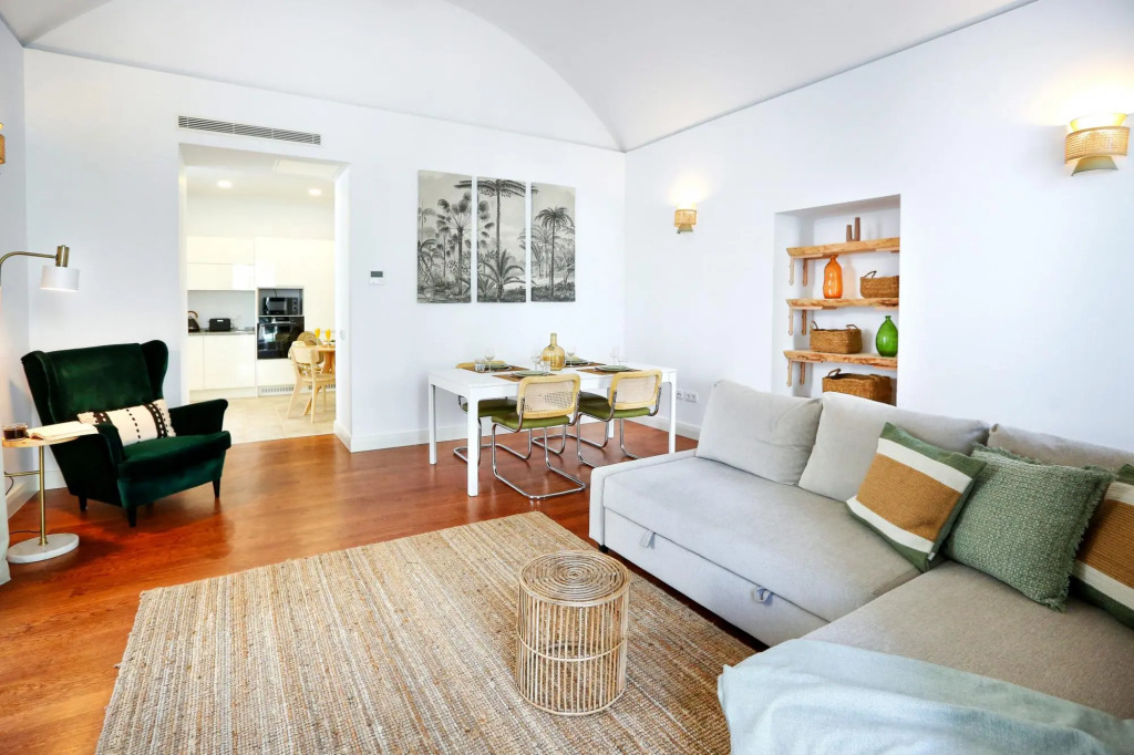 Coast Guard Apartment