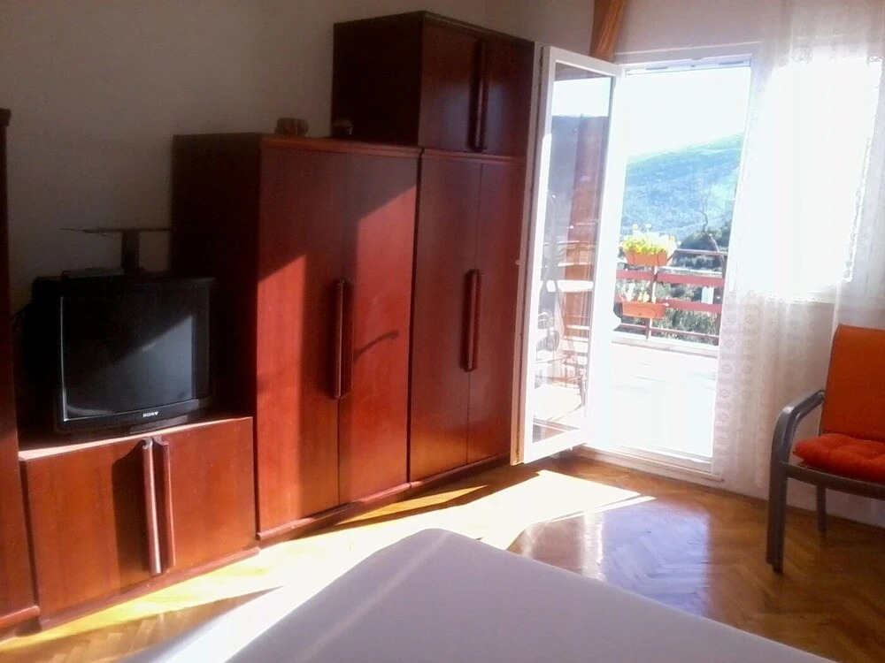 Marino - Large Terrace - A1