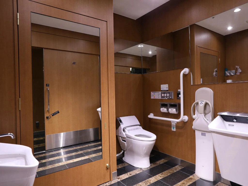 APA Hotel Kanda Jimbocho Ekihigashi