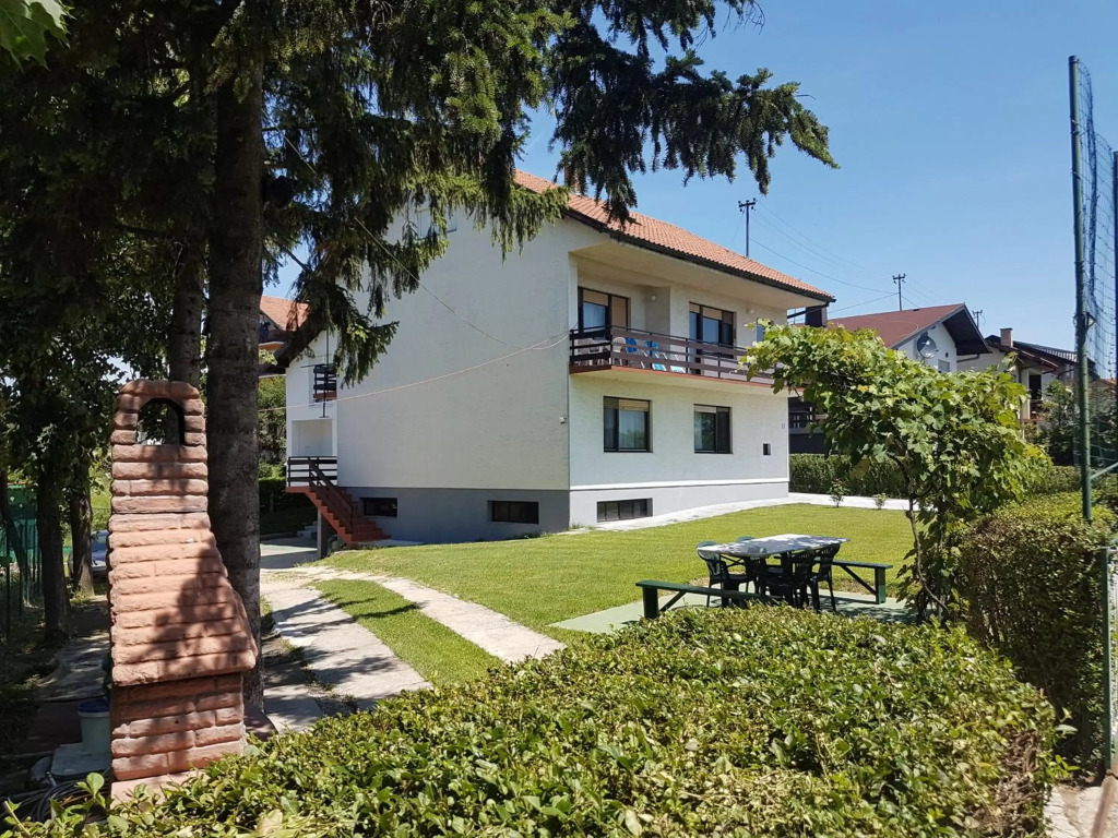 DASS apartmani