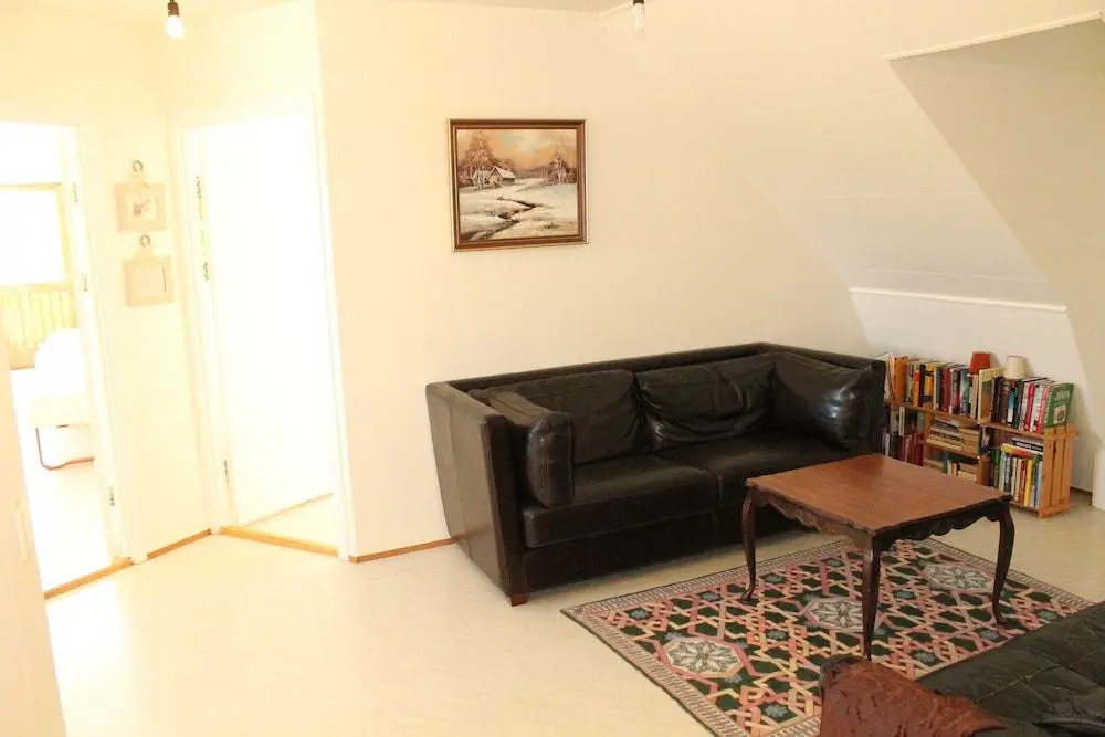 Brekkusel Lodge