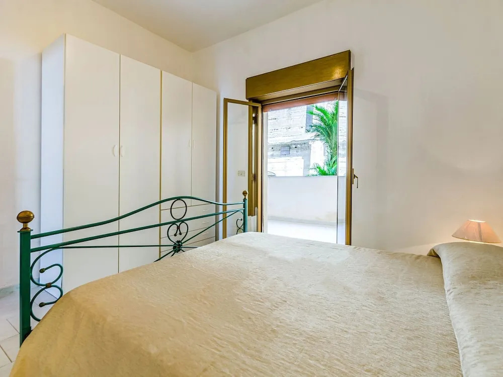 Stunning Holiday Home in Letojanni near Sea