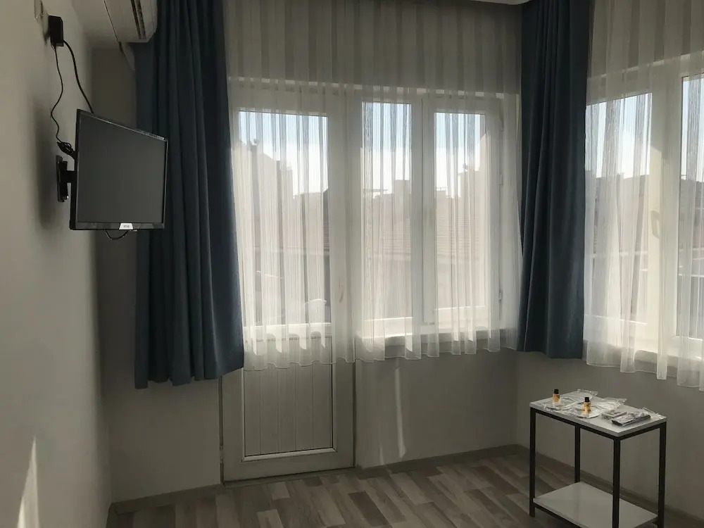 Zeytin Otel Edremit
