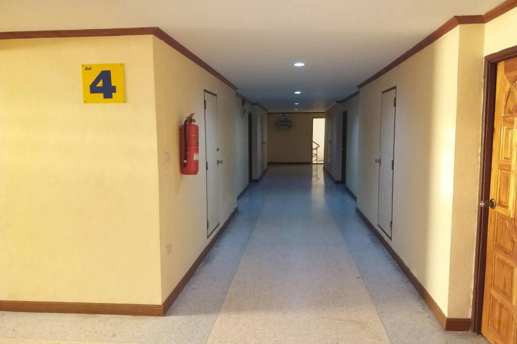 The 99 Inn Hotel
