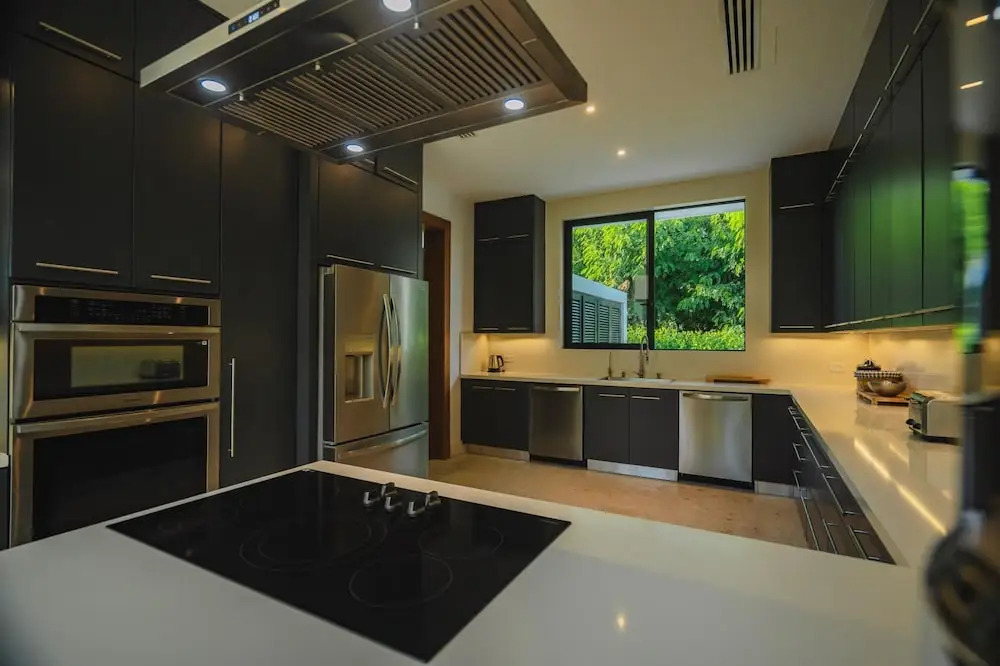 New Lake Front Villa in Golf and Beach Resort