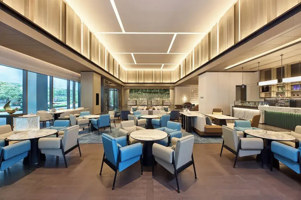 Отель Courtyard by Marriott Zhuhai