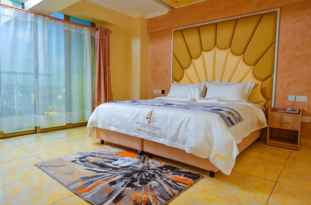 Deuts Four Seasons Hotel