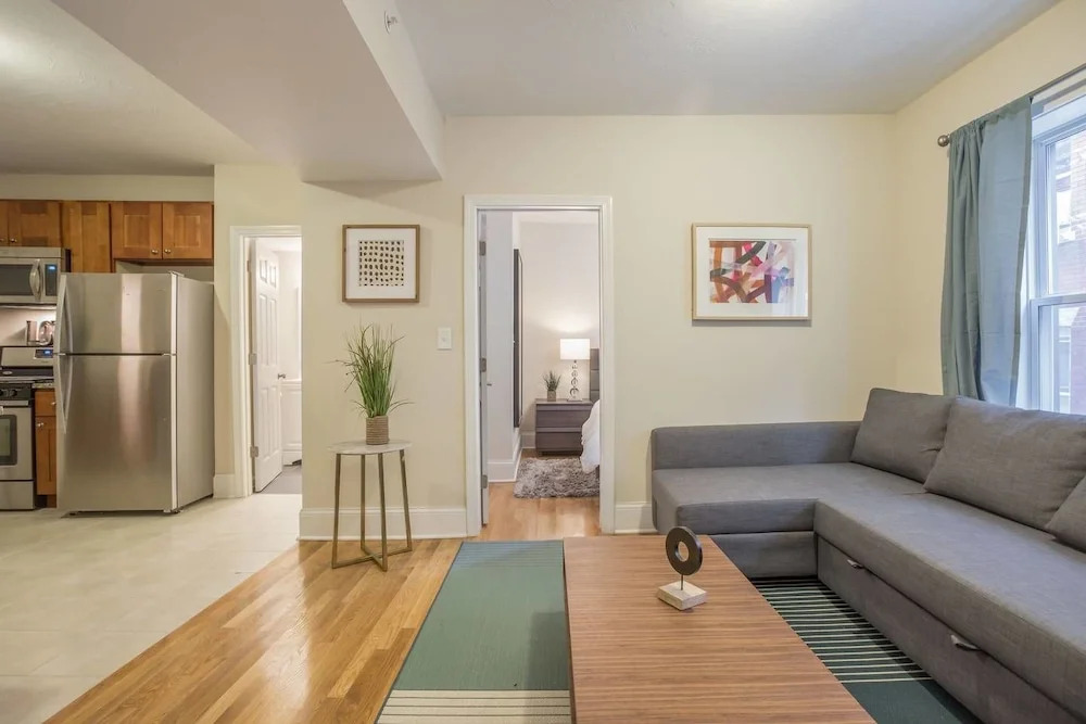 Quaint 3br/2ba Apt in North End by Domio
