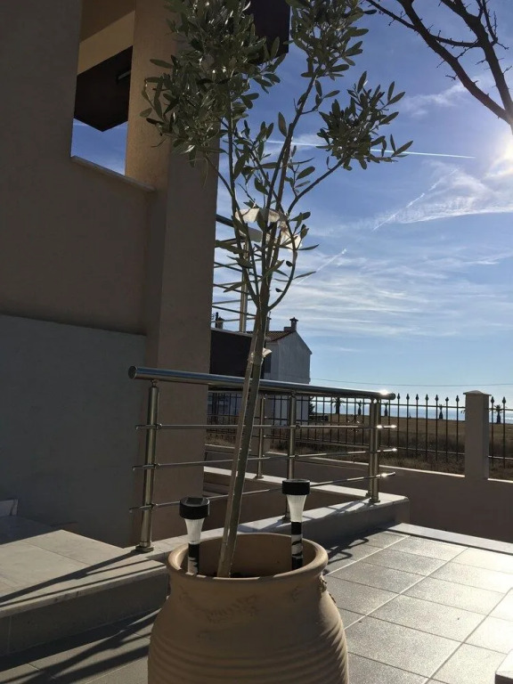 AM Beach House near Sea