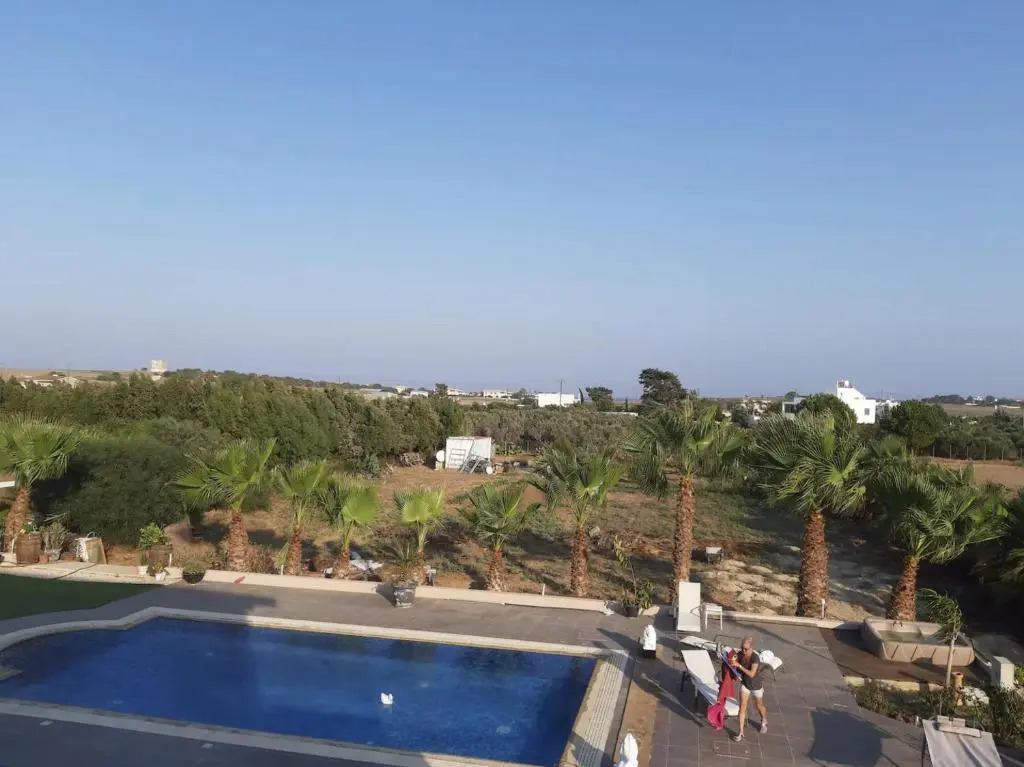 The Pervoli Studio - Pool - Close to Beach