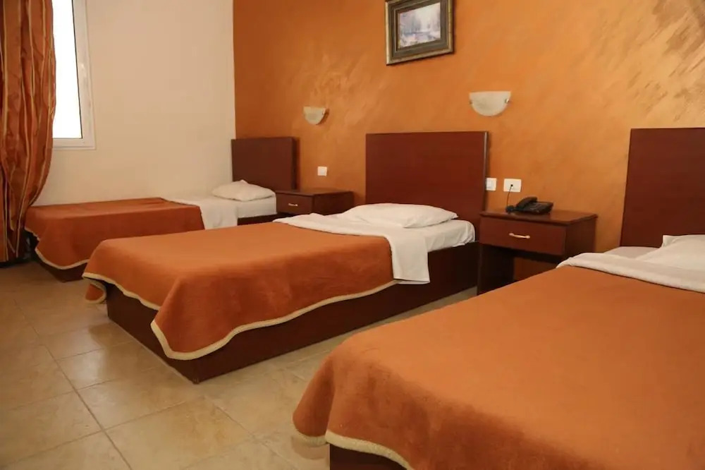 Rumman Hotel