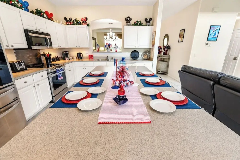 Family Friendly Emerald Island Resort Vacation Home with Private Pool and Spa Near Disney