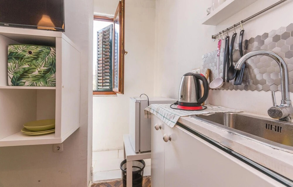 Amazing Apartment in Biograd na Moru With Wifi