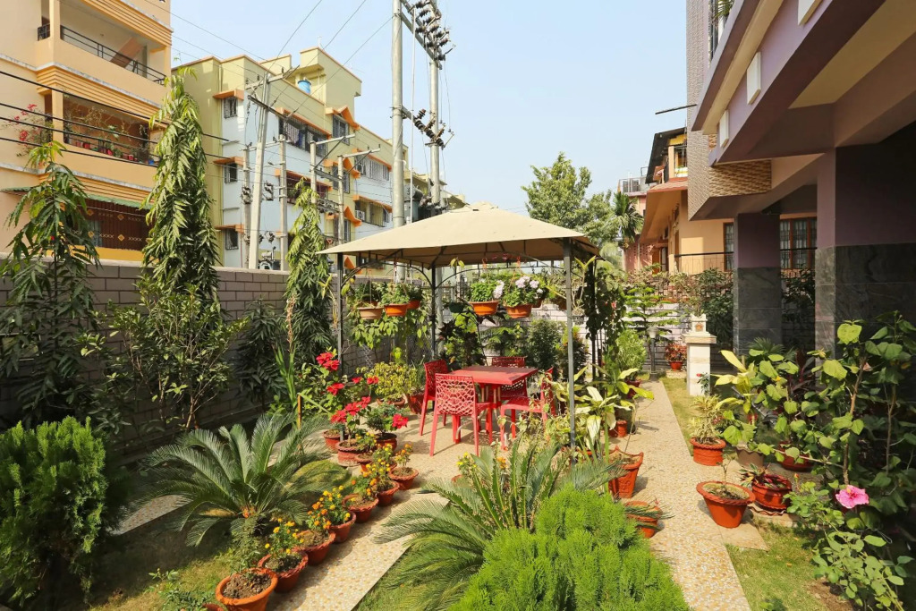 Collection O Downtown Hospital Guwahati Formerly Cherry City Cottage