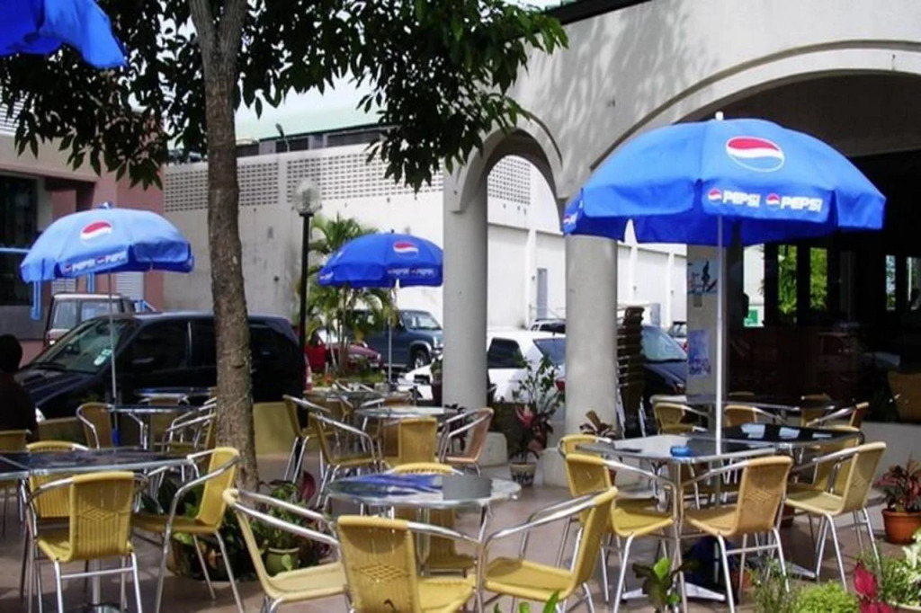 Traders Inn