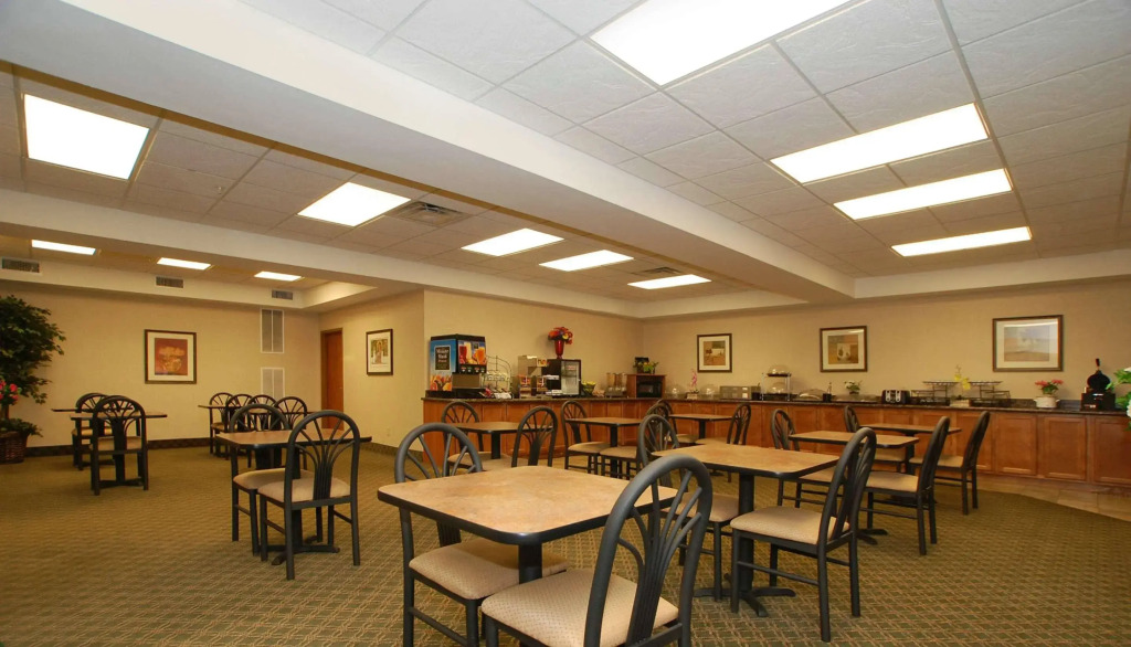 Best Western Plus Midwest City Inn & Suites