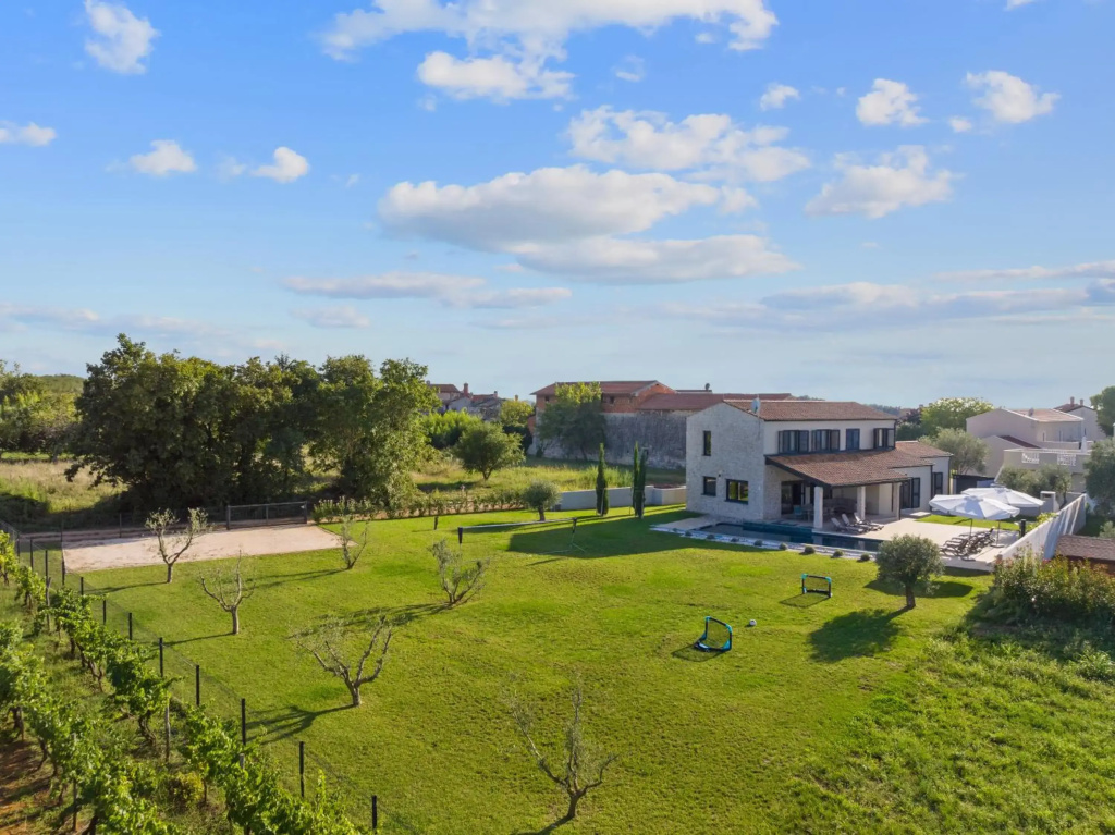Villa Stellar
