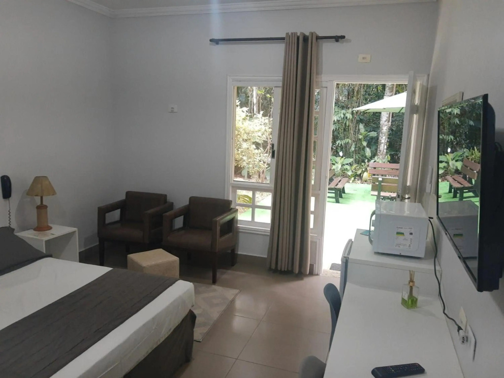 Riviera Flat