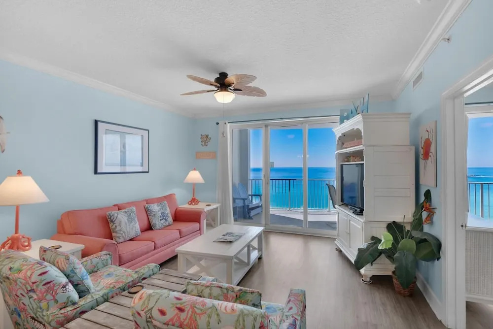 Twin Palms 1201