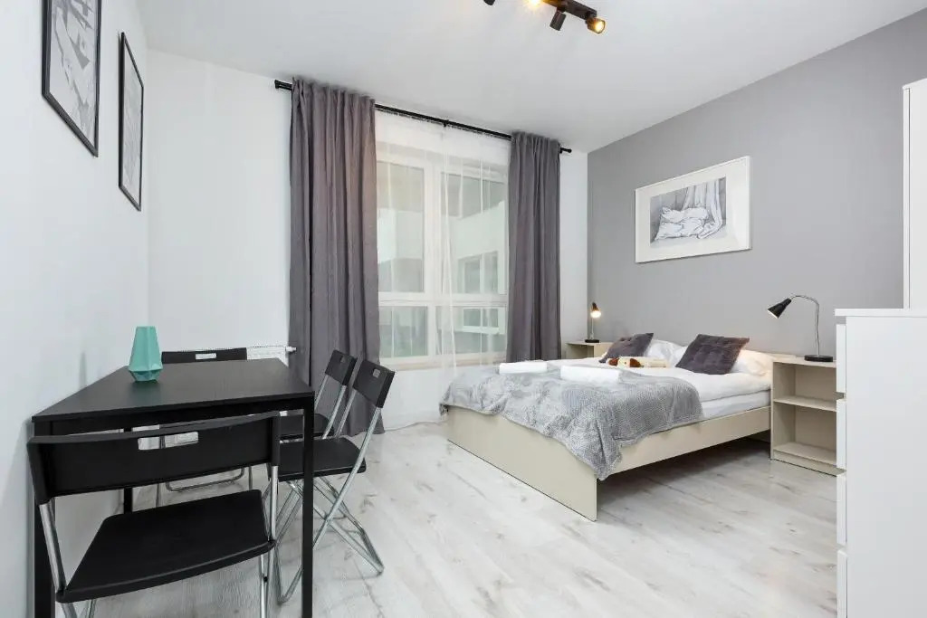 Mokotow Business Center Apartments by Noclegi Renters